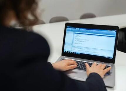 高端網站建設中的彈窗如何設計？