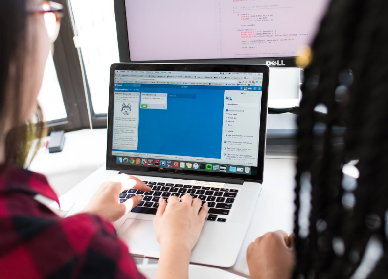 選擇網(wǎng)站制作工具的5個(gè)必備條件