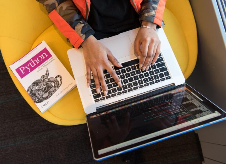 Web 流設(shè)計(jì)器和 Web 流編輯器之間的主要區(qū)別？