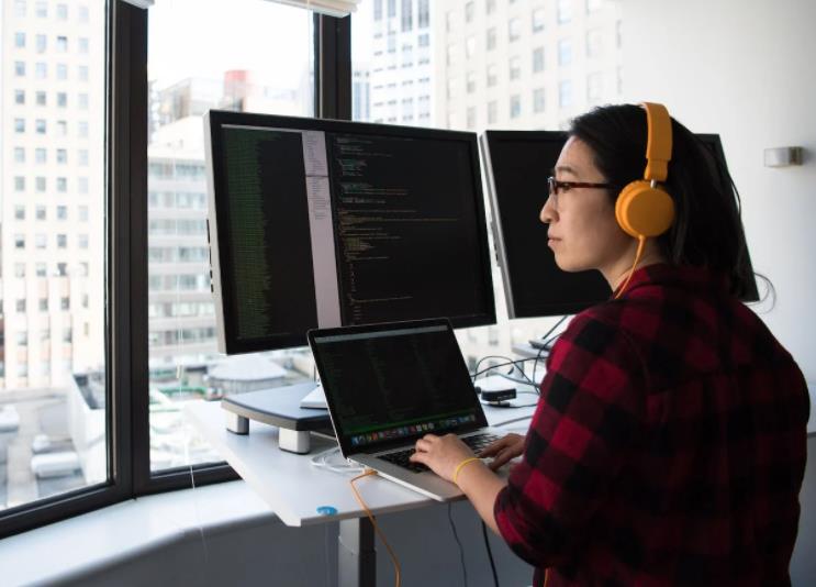 專業(yè)的UI/UX設(shè)計(jì)機(jī)構(gòu)